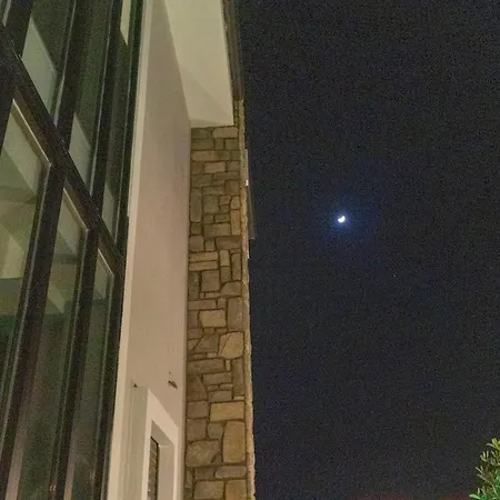 Efsa Villa